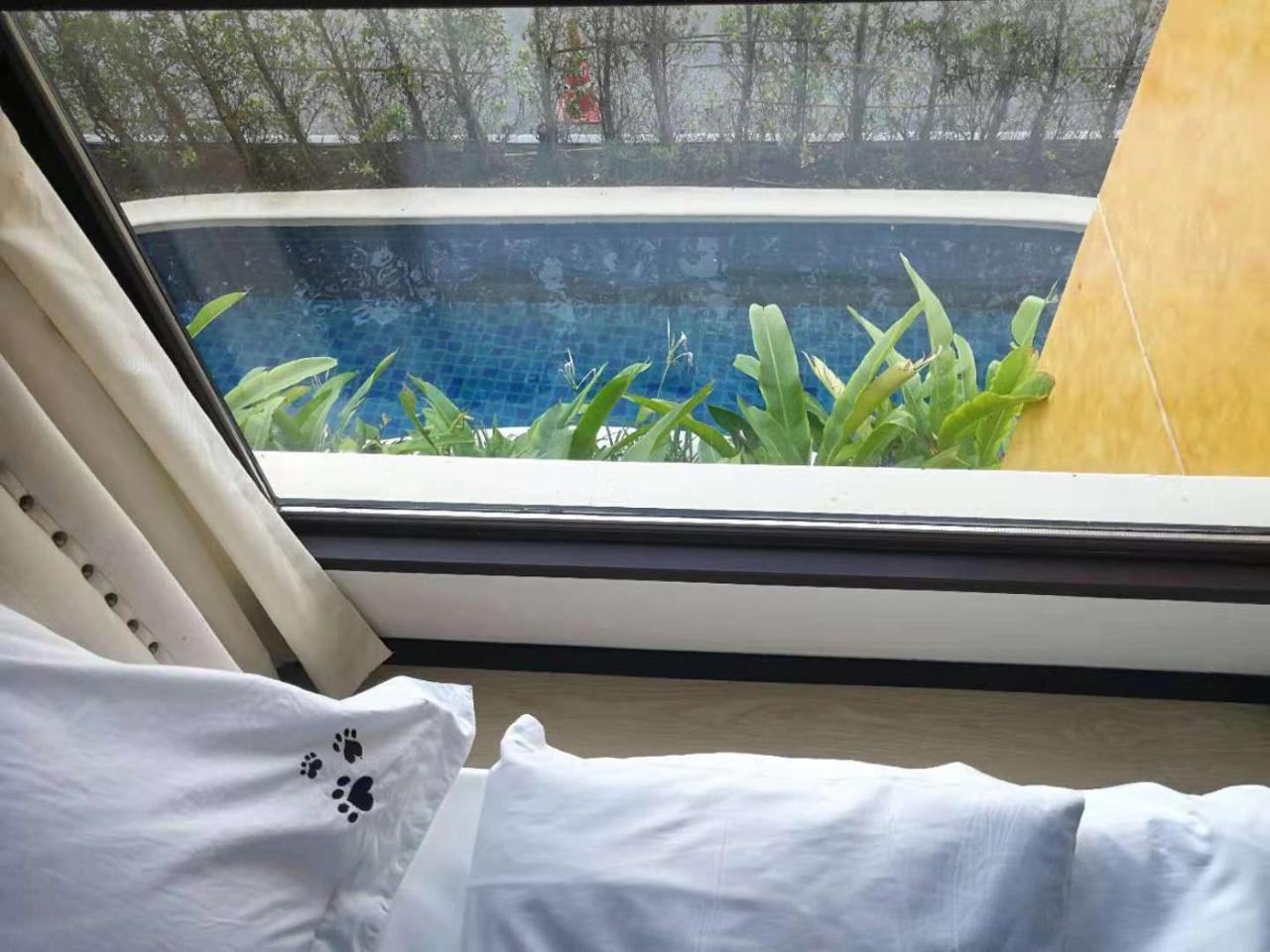 Venetian Poseidon Pool Hotel ジョムティエンビーチ エクステリア 写真